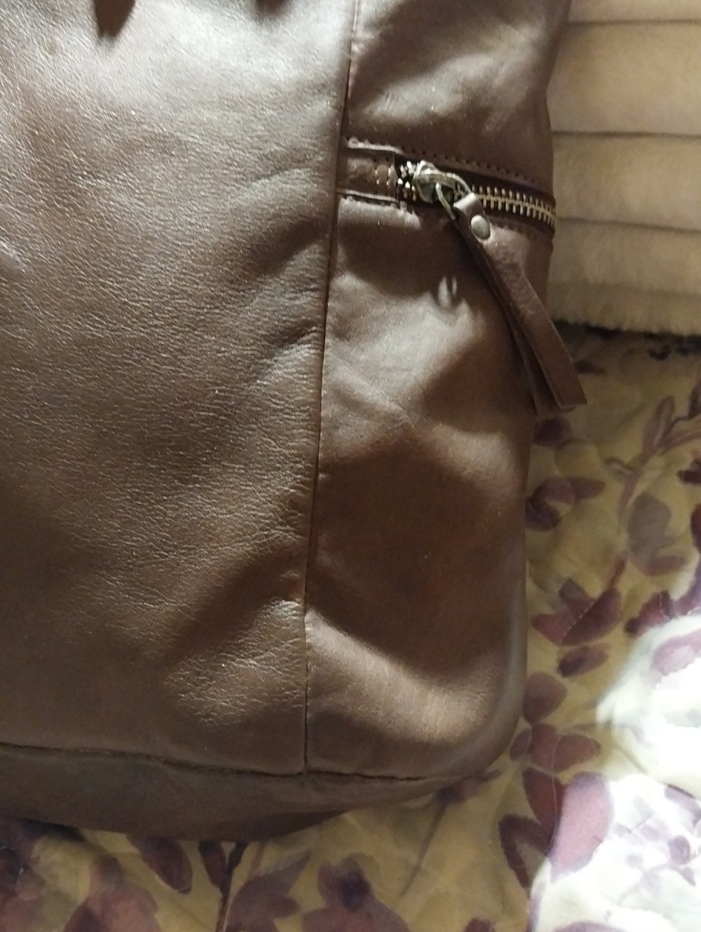 VILENCA HOLLAND BACKPACK Distressed Leather - Picture 3 of 12